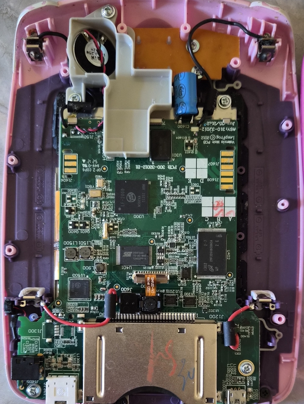 Leapad 2 NEEDS REPAIR